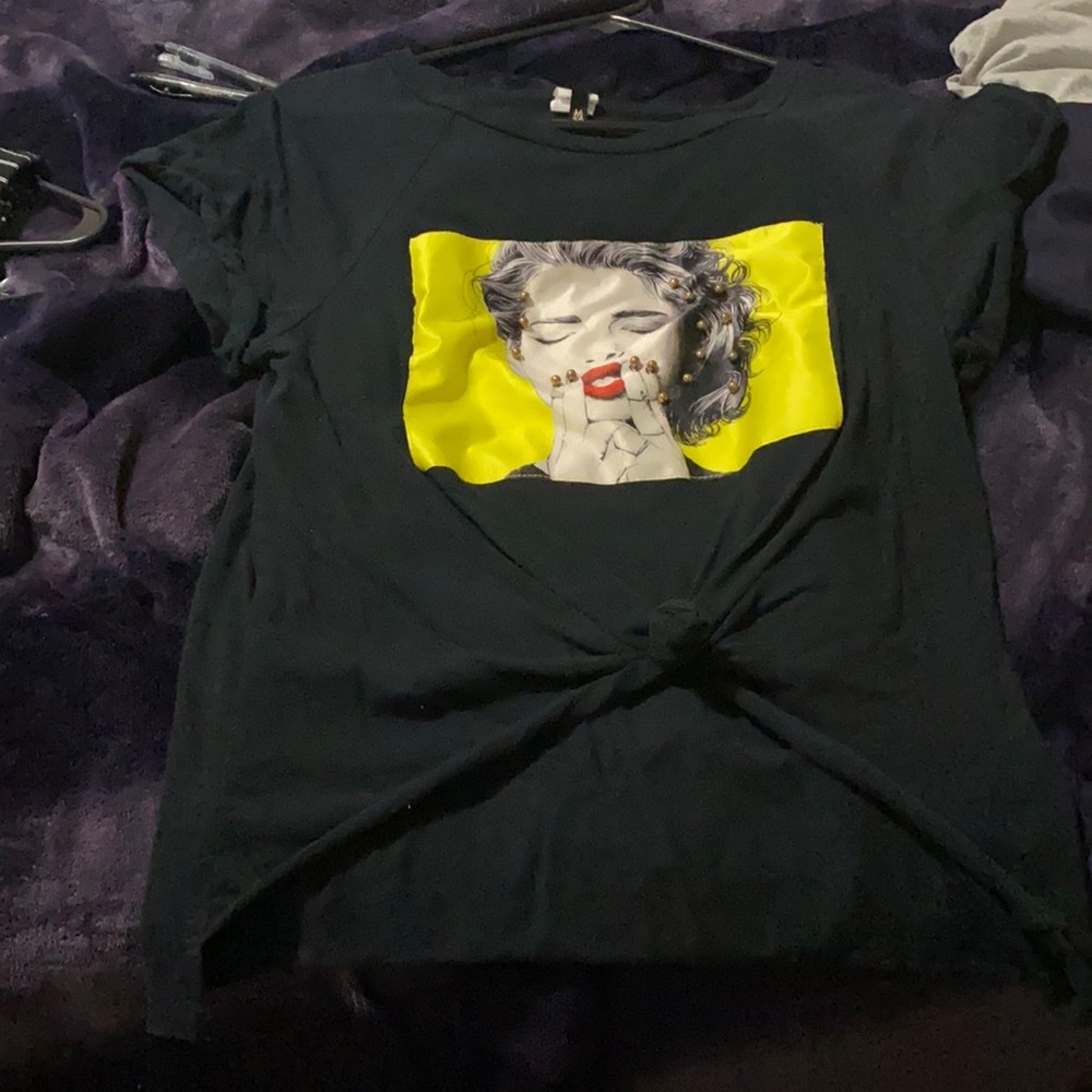 Women black top